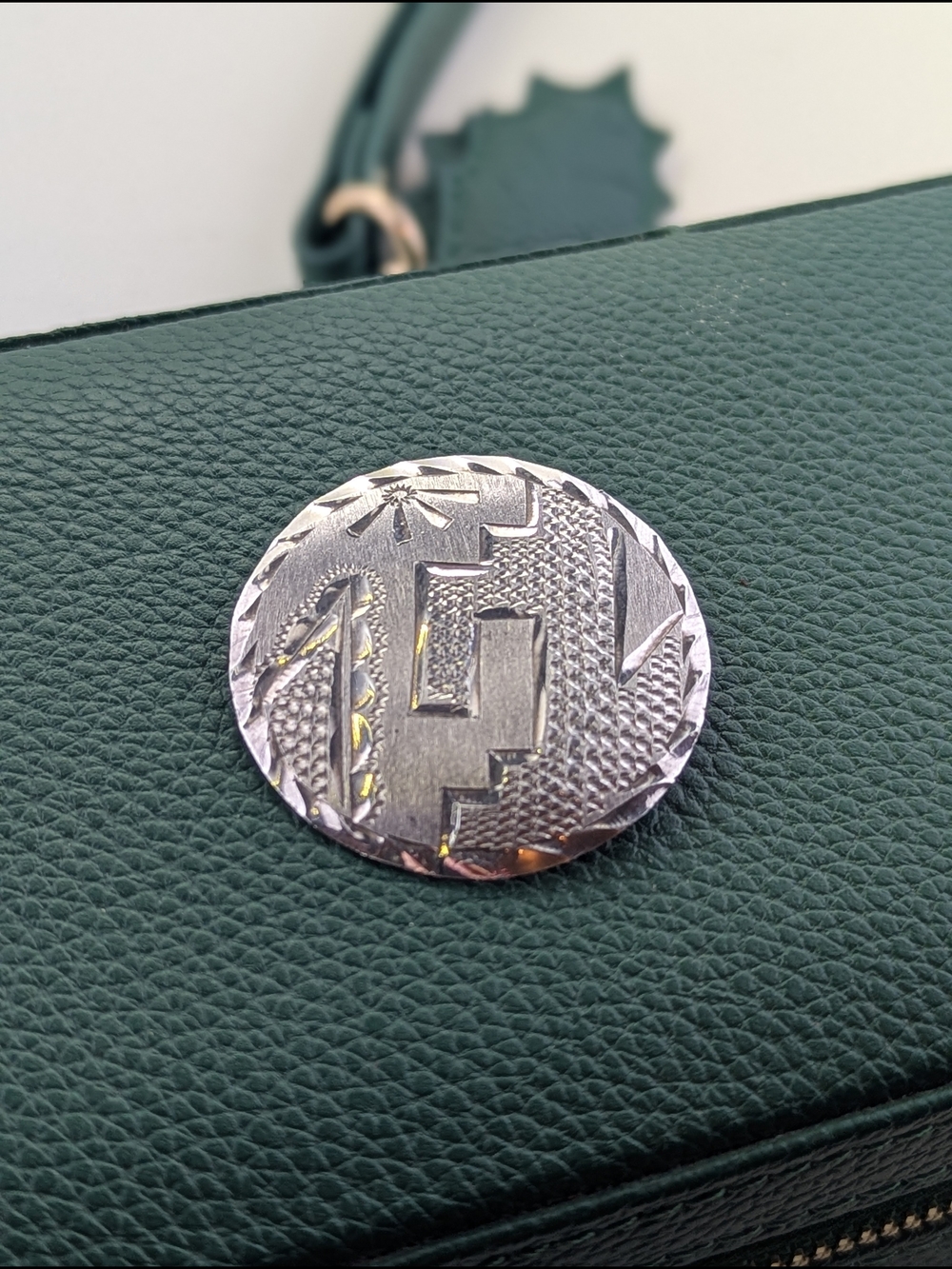✨ Sterling Silver 925 Round Etched Abstract Motif Brooch / Pendant ✨